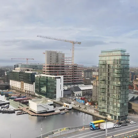 Апартаменты Guestready - Stunning Views From Millenium Tower Дублин