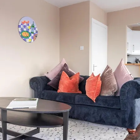 Guestready - Stunning Views From Millenium Tower Dublin