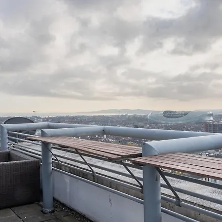 Guestready - Stunning Views From Millenium Tower * 더블린
